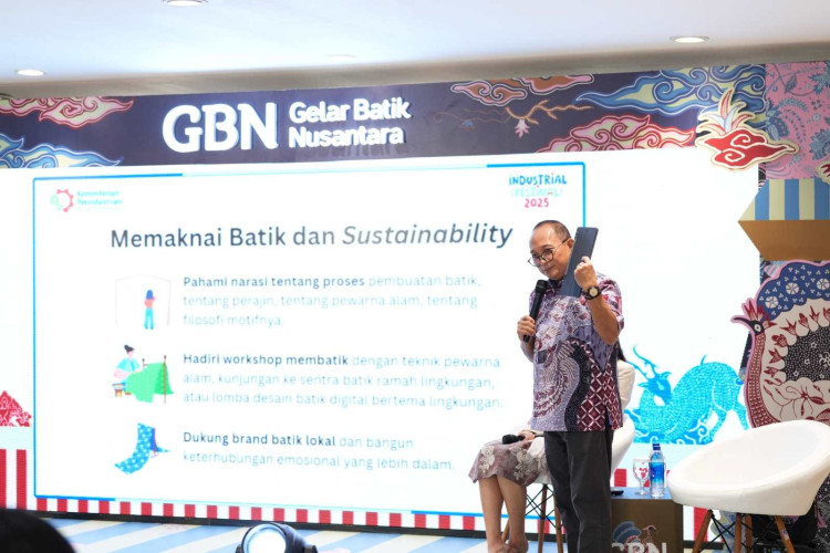 Generasi Muda dan Batik: Talkshow Batik & Sustainability Dorong Tren Busana Etis